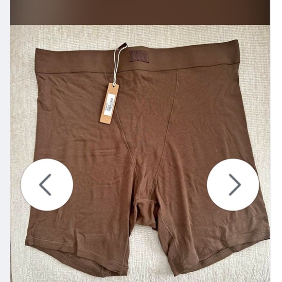 SKIMS Pants - Skims boxer briefs